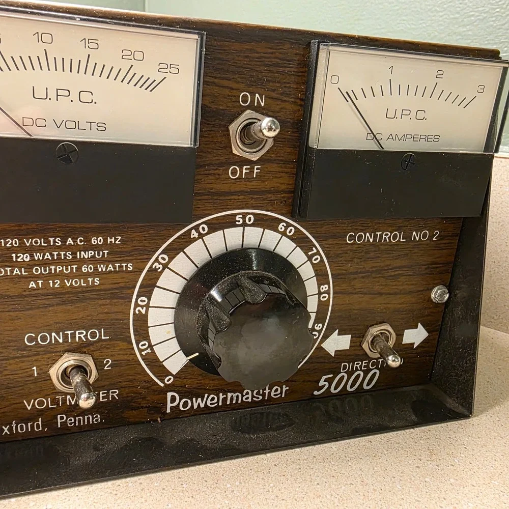 Universal Powermaster 5000 Model Train Controller Transformer Wood Grain WORKS